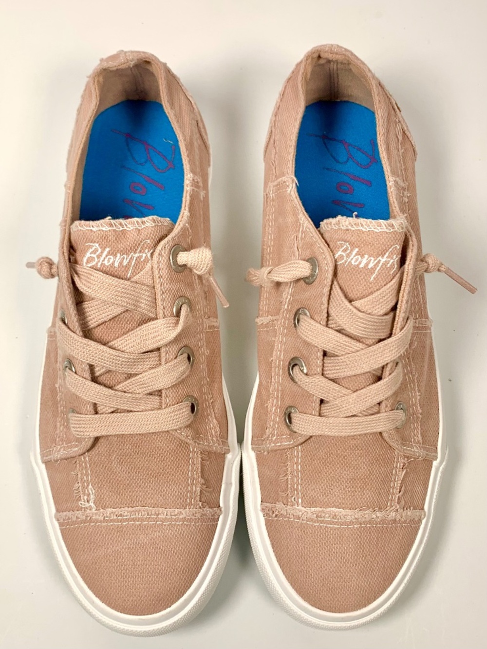 Blowfish Malibu Women’s Pink Canvas Sneakers